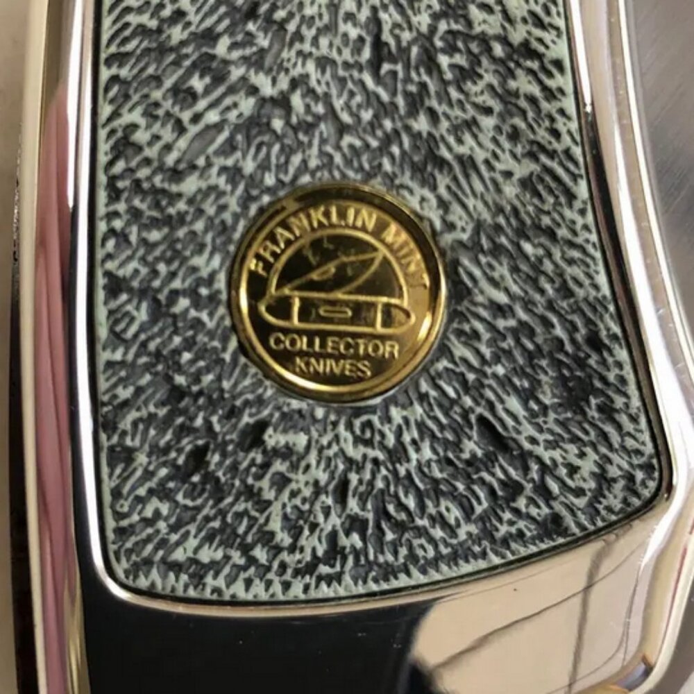 Stunning "The Timber Wolf" Collectors folding Knife by the Franklin Mint - Picture 9 of 12
